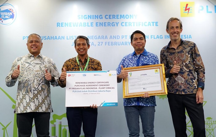 Foto Dukung Pencapaian Net Zero Emisi Karbon, PT Frisian Flag Indonesia Gunakan Energi Terbarukan dari PLN