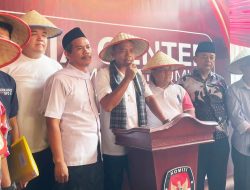 Foto Nurkhalis Resmi Mendaftar, 'Petani Menang' Menggema di KPU Sumbar