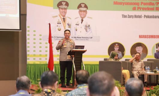 Foto Jadi Pembicara Utama Dalam Dialog Antar Lintas Agama, Begini Kata Kapolda Riau