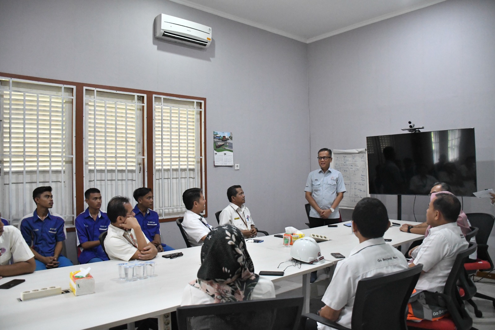 Foto Tingkatkan Peran Industri, Semen Padang Fasilitasi Lulusan SMK-SP Magang 1 Tahun