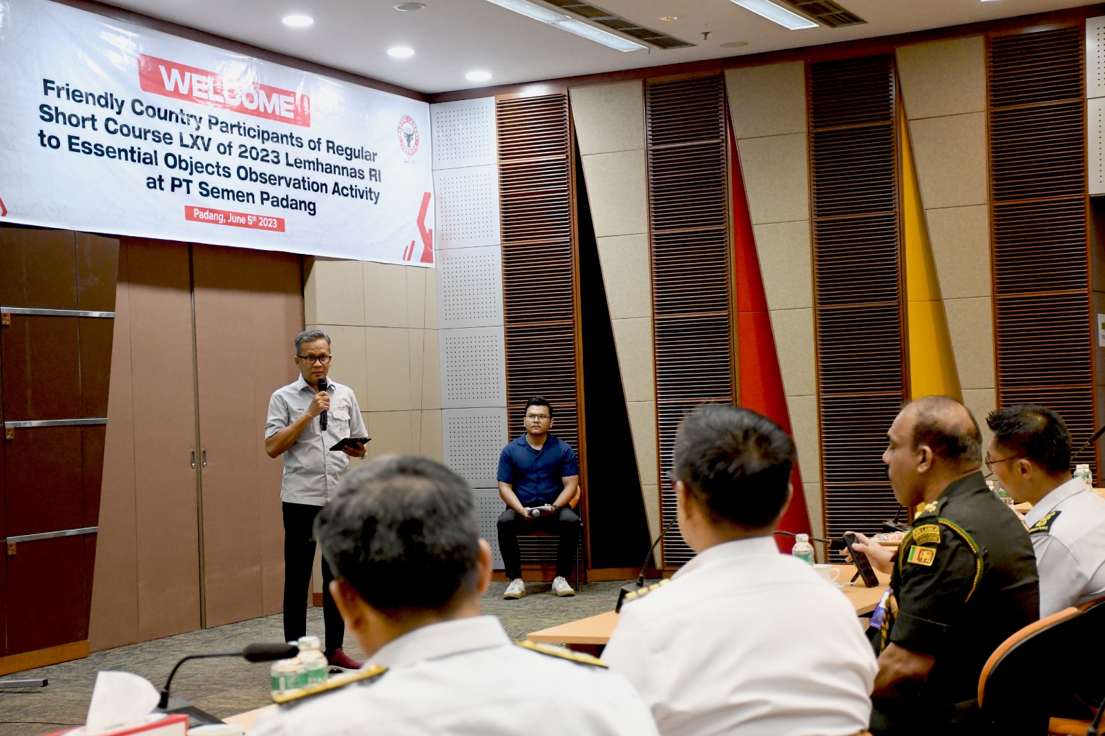 Foto PPRA LXV Lemhannas RI Lakukan Kunjungan Studi ke Semen Padang