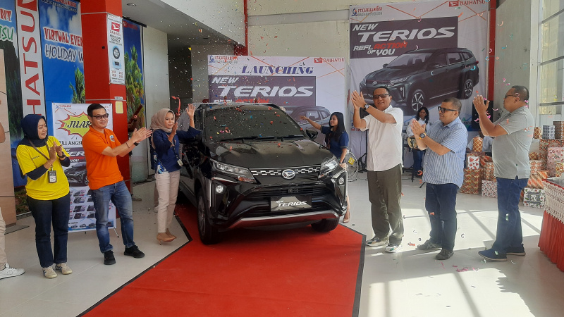 Foto Siap Mengaspal di Sumbar, Capella Padang Launching Daihatsu New Terios 2023