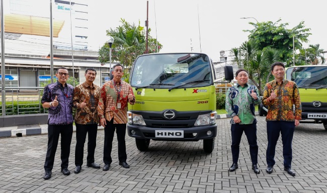 Foto Perkuat Idenditas Global Hino Indonesia Umumkan Perubahan Nama Produk Baru