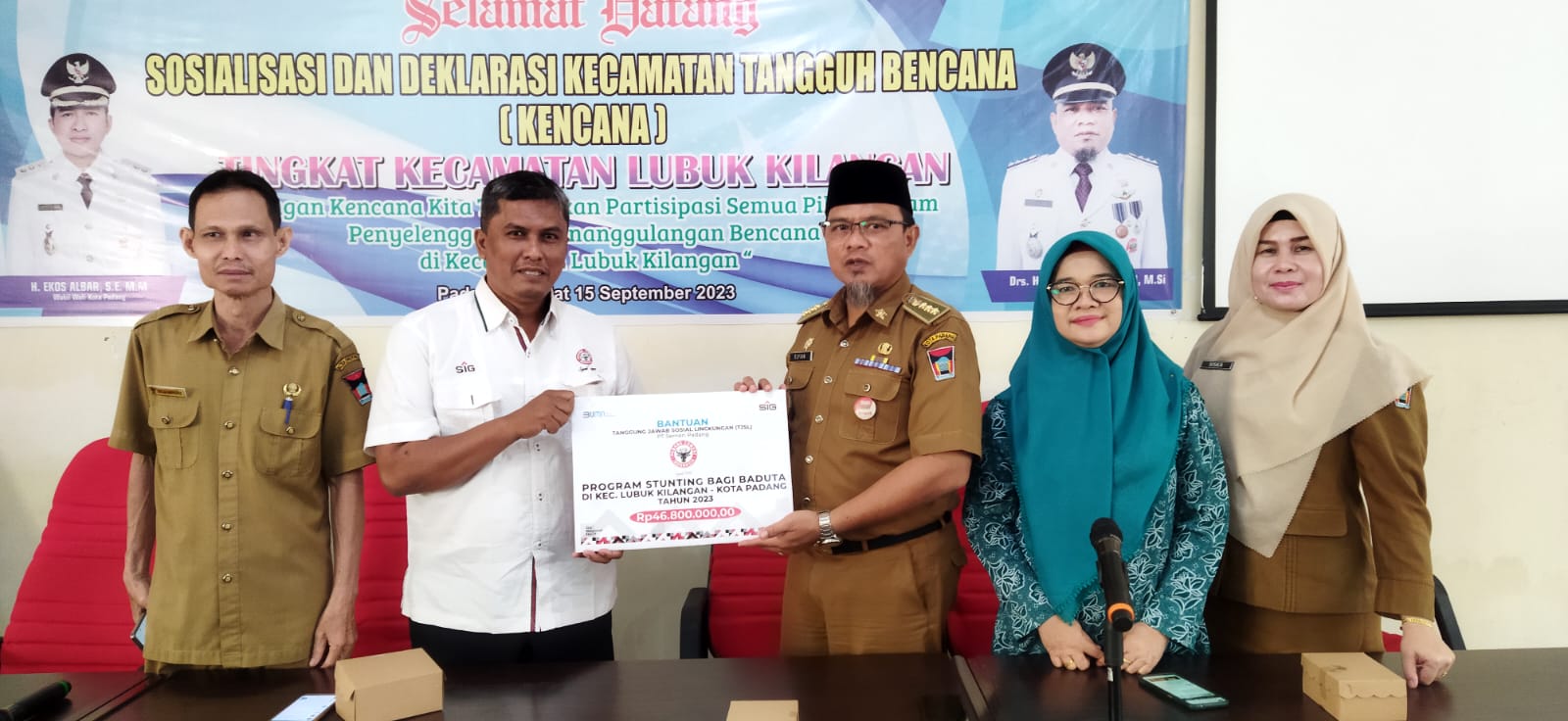 Foto Dukung Generasi Emas 2045, Semen Padang Salurkan Bantuan PMT untuk Baduta Stunting di Lubuk Kilangan