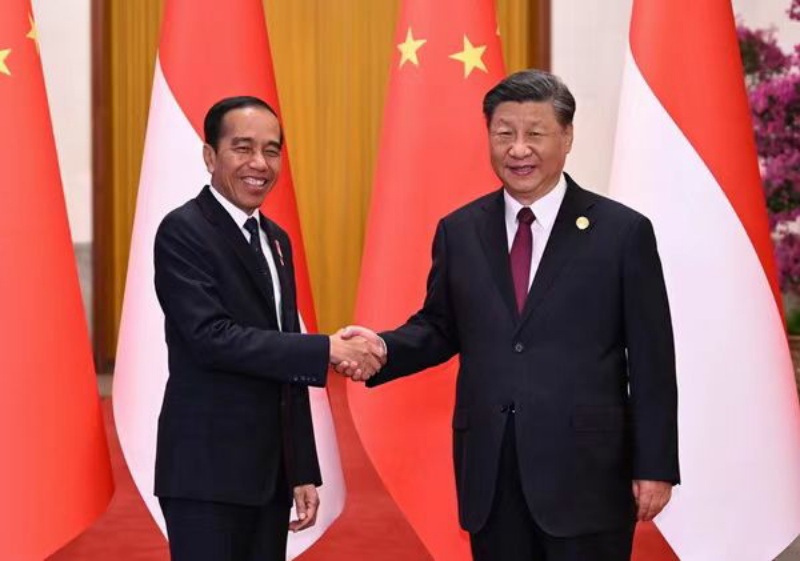 Foto Presiden Jokowi dan Presiden Xi Jinping Bahas Investasi hingga Kerja Sama Antarmasyarakat