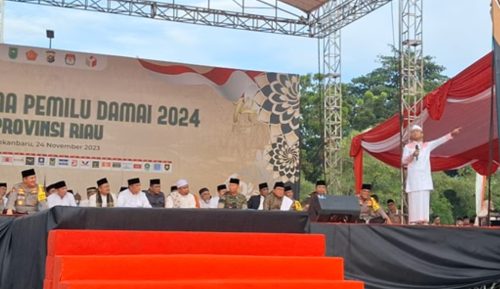 Foto Puji Doa Bersama yang Digelar Polda Riau, Begini Kata Ustad Das'ad Latif