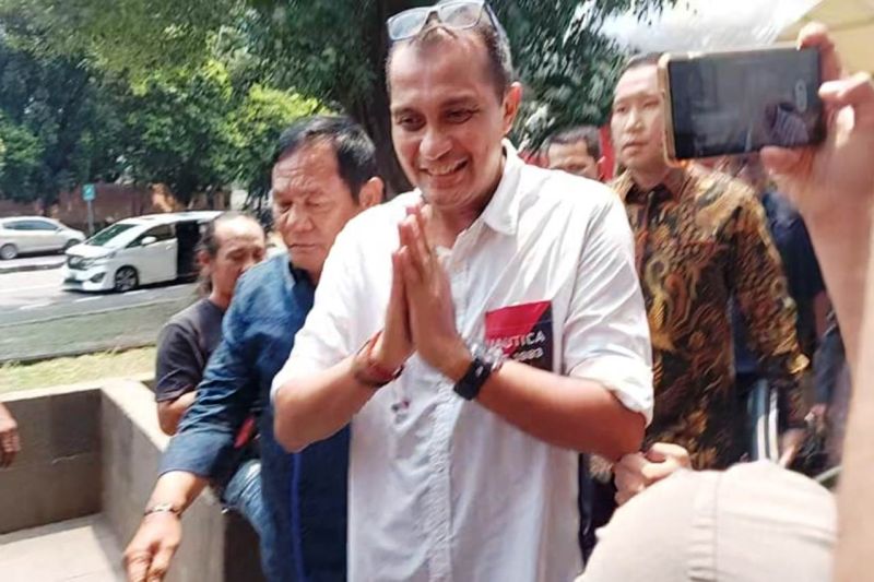 Foto Praperadilan Dikabulkan, Status Tersangka Eks Wamenkum HAM Tidak Sah