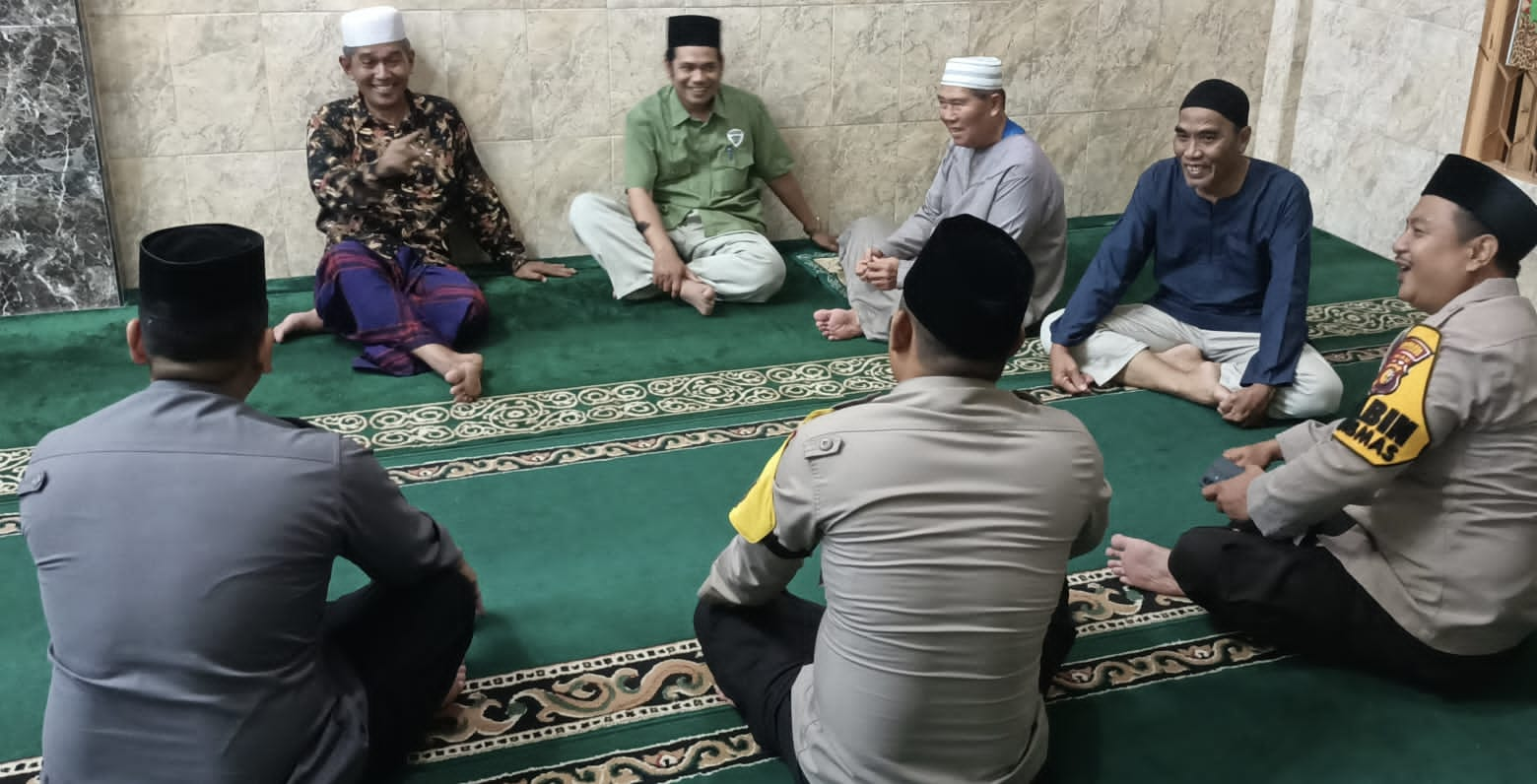 Foto Polsek Senapelan Bentuk Sinergitas dengan Masyarakat untuk Cipta Pemilu Aman dan Damai