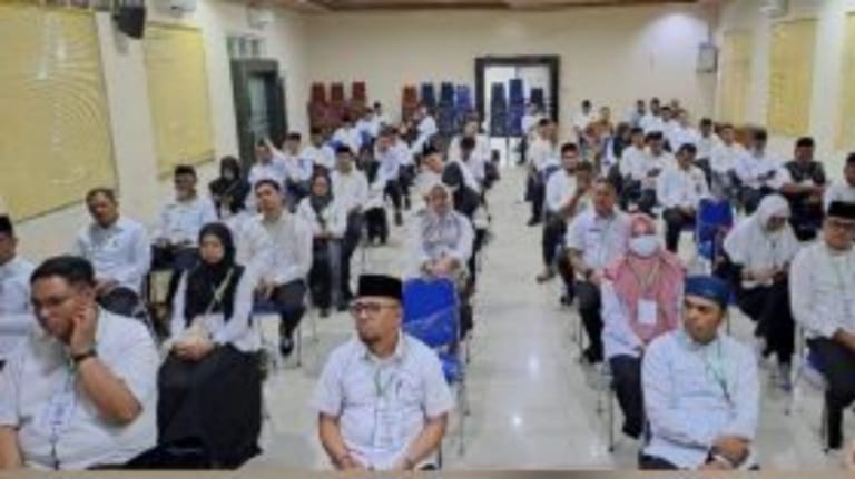 Foto 73 Calon PHD Provinsi Riau Ikuti Seleksi CAT dan Wawancara