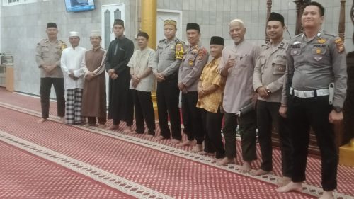 Foto Wakapolsek Sukajadi: Gunakan Hak Pilihmu, Pilihlah yang Terbaik untuk Negeri