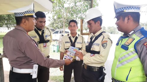 Foto Ditlantas Polda Riau Ingatkan Masyarakat Bijak Bermedsos dan Patuhi Lalu Lintas