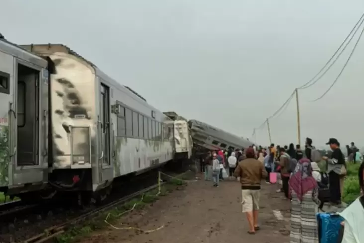 Foto Soroti Kecelakaan Kereta Cicalengka, Begini Pesan Wapres Buat PT KAI