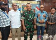 Foto Pangdam XVII/Cenderawasih Minta Tokoh Adat bantu Jaga Keamanan