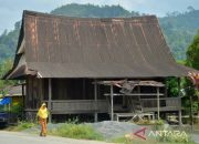 Foto Disdikbud Padang Upayakan Pelestarian Rumah Gadang Kajang Padati