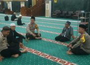 Foto Polresta Pekanbaru Sampaikan Pesan Kamtibmas dan Pemilu Damai di Masjid An - Nur Riau