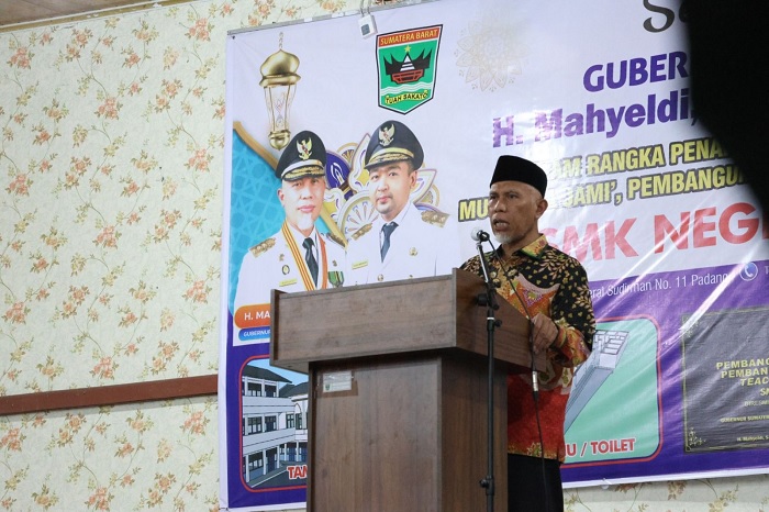 Foto Gubernur Ingatkan Kepala Daerah Harus Sibuk Urusi Rakyat