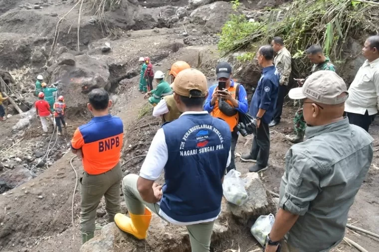 BNPB Akan Ledakkan Batu Gunung Marapi Hari Ini