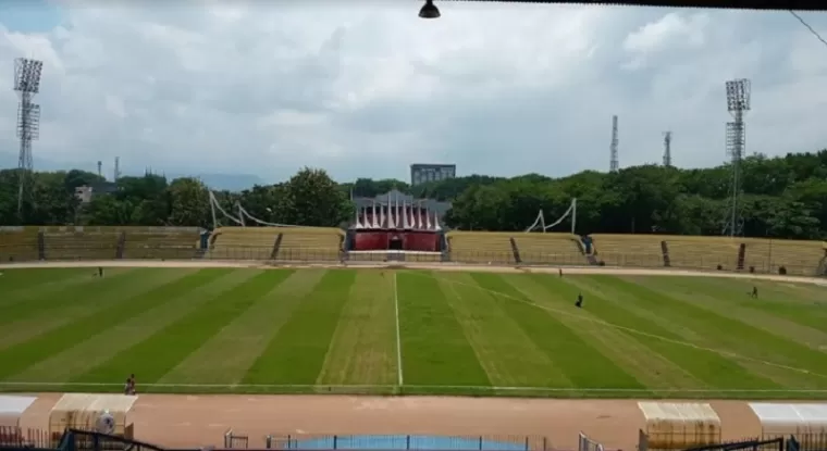 Stadion Agus Salim