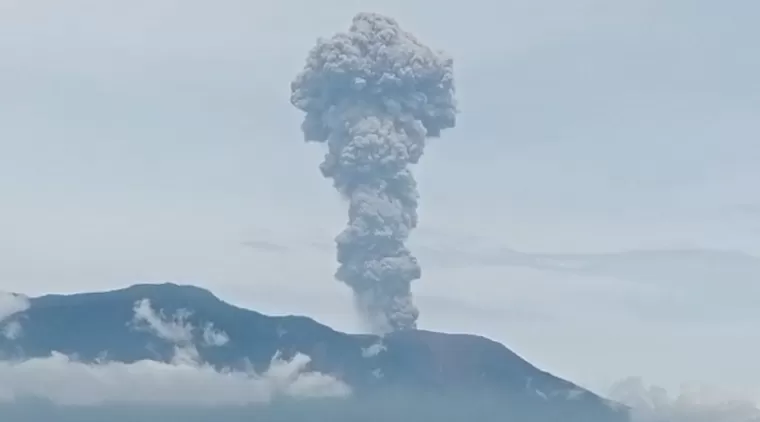 Gunung Marapi Erupsi.(ist)