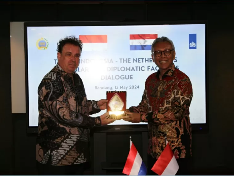 Indonesia - Belanda Bahas Kemudahan Visa Bagi WNI