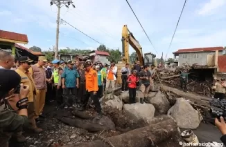 Kepala BNPB meninjau lokasi bencana