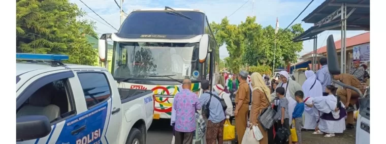 Sebanyak 385 jemaah haji Kabupaten Agam dari kloter 02 tiba di kampung halaman dengan selamat, Selasa (25/6).- ist