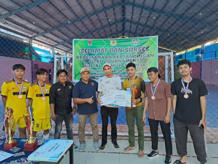 Peserta Apresiasi Suksesnya Open Tournament Futsal Bamus Cup 2024