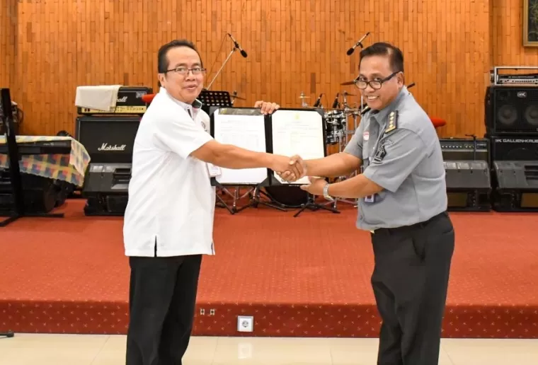 PT Semen Padang menerima dua Sertifikat Paten Sederhana dari Kementerian Hukum dan Hak Asasi Manusia (Kemenkumham).