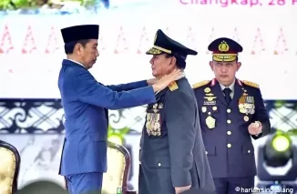 Prabowo dapat gelar Jenderal Kehormatan. (Foto: Kompascom)