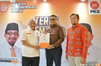 Muhammad Iqbal Resmi Diusung PKS Sebagai Calon Walikota Padang