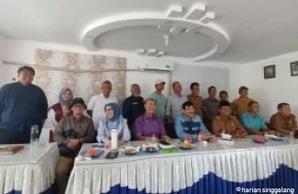 Jajaran Fakultas Pertanian Universitas Andalas mengunjungi Nagari Pangian, Kecamatan Lintau Buo, Kabupaten Tanah Datar, Selasa (23/7/2024).ist