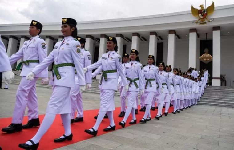 Paskibraka yang bertugas di HUT ke-79 Republik Indonesia di Ibu Kota Nusantara (IKN). (Foto: detikcom)