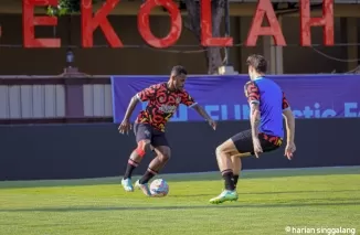 Pemain SPFC gelar sesi latihan di Stadion STIK, Jakarta Selatan. (mo spfc)