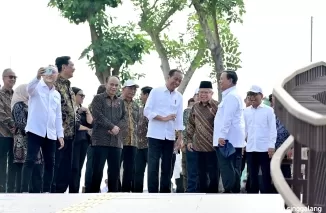 Presiden terpilih Prabowo Subianto  bersama Jokowi di IKN. (Foto: Sekretariat Presiden)