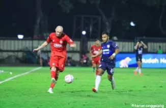 Pertandingan perdana Semen Padang FC di Liga 1 2024/2025. (foto: Dodi Kurniawan)