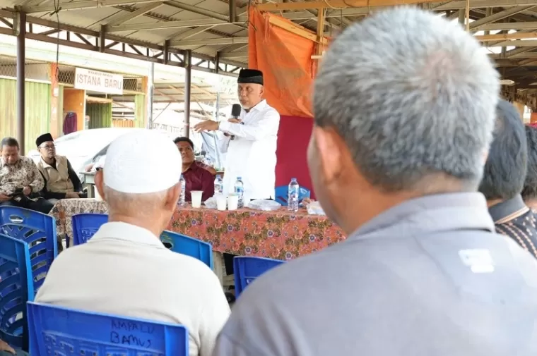 Mahyeldi Bahas Soal Pengelolaan Sampah Jawab Keluhan Pedagang di Nagari Ampalu