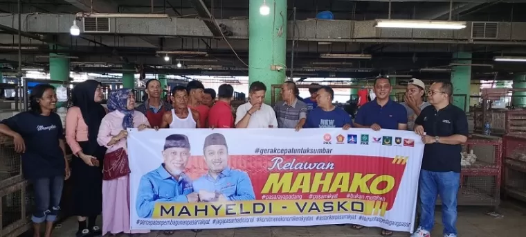 Pedagang Pasar Raya Padang Dukung Mahyeldi-Vasko