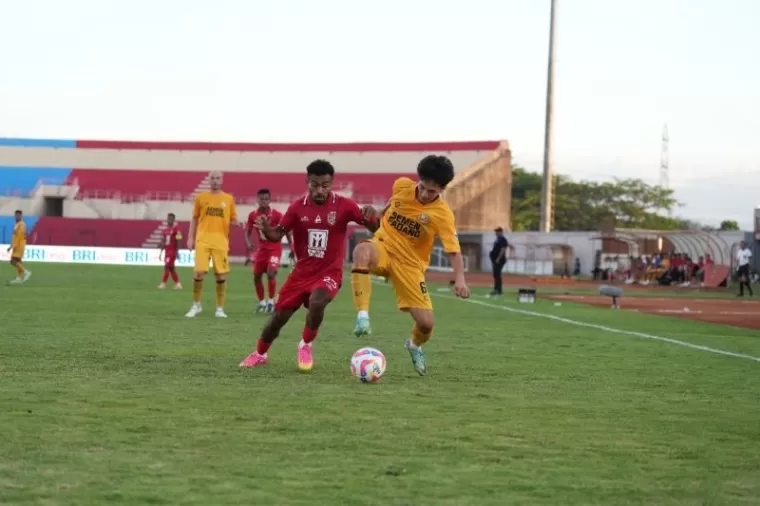 Maluku Utara vs Semen Padang. (antara)