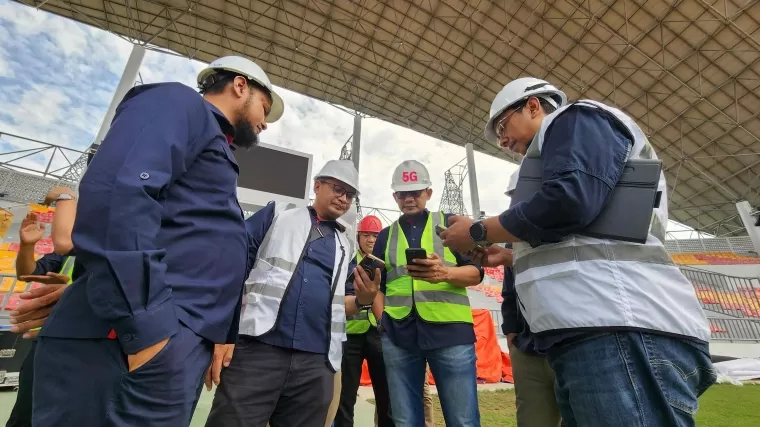 Telkomsel sukses hadirkan pengalaman layanan broadband berteknologi terdepan selama gelaran PON XXI Aceh Sumut 2024 yang berlangsung pada 9-20 September 2024, dengan tercatat lonjakan trafik broadband 5G Telkomsel yang mencapai lebih dari 340 persen diban