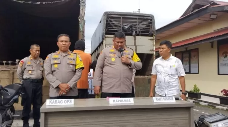 Polres Padang Panjang Tangkap 2 Kawanan Pencuri Rel Kereta Api, 6 Masih Diburu