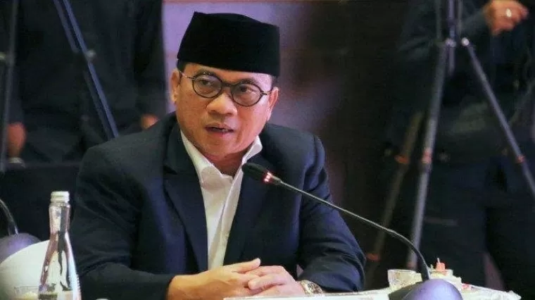 Menteri Desa dan Pembangunan Daerah Tertinggal Yandri Susanto. (Foto: Tribun)