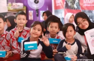 CIMB Niaga Gelar Kejar Mimpi Goes To School Serentak di 35 Sekolah di Indonesia