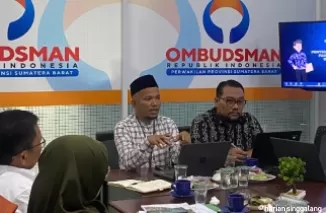 Monitoring penyelenggara pelayanan publik pasca bencana galodo/erupsi di Agam, Jumat (4/10) oleh Ombudsman RI Perwakilan Sumatera Batat. (ist)