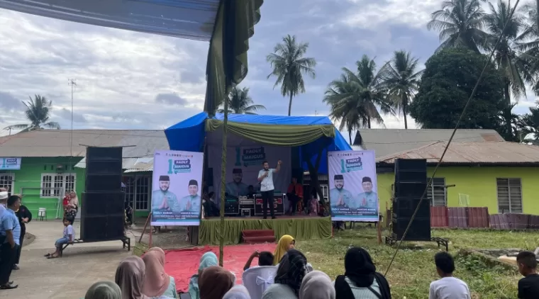 Fadly Amran Janjikan BPJS Gratis untuk Warga Kota Padang dalam Kunjungan Kampanye di Pulau Terlena