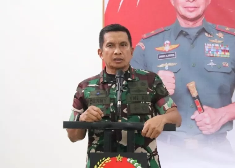 Komandan Korem 084/Bhaskara Jaya, Brigjen TNI Danny Alkadrie. (Foto: RRI)