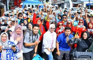 Entrasol - Haikal Swalayan Solok Gelar Fun Run dan Senam Sehat bersama Warga Kota Solok