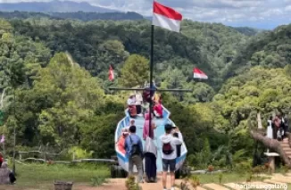 Mematut-matut Ngarai Sianok dari Panorama Baru