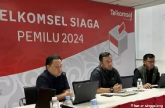 Selama Pilkada Serentak 2024, Telkomsel mempersiapkan infrastruktur di 657 titik keramaian yang tersebar di seluruh Indonesia, serta mengoperasikan 15 posko monitoring online untuk memastikan kelancaran selama momen Pilkada 2024.