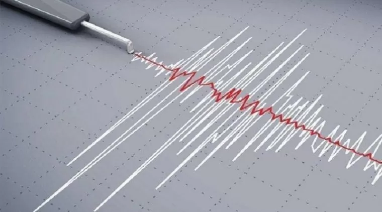 Gempa M4.9 Kagetkan Warga Kota Padang