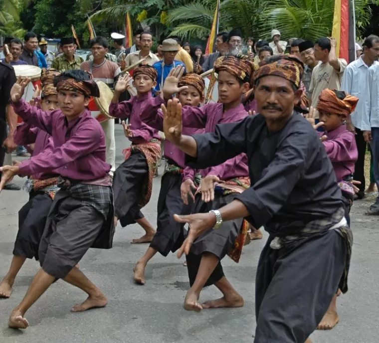 Karya Etnofotografi Pencak Silat Minangkabau Edy Utama Bakal Dipamerkan di Polandia